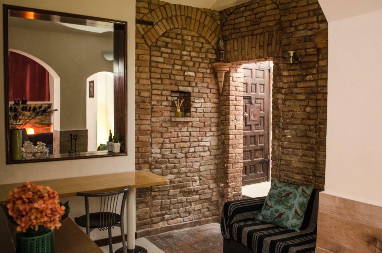 Medieval Central Apartment Болонья Екстер'єр фото