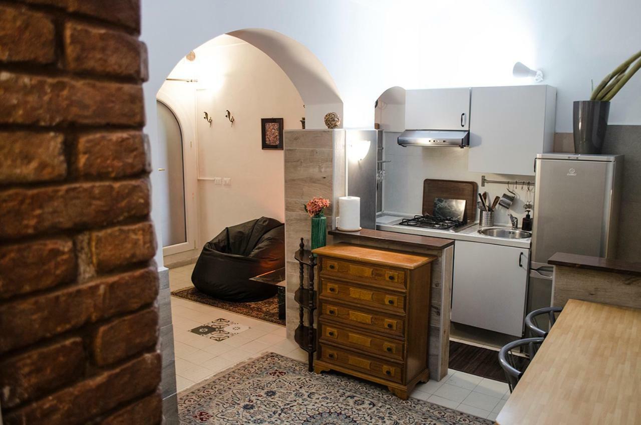 Medieval Central Apartment Болонья Екстер'єр фото
