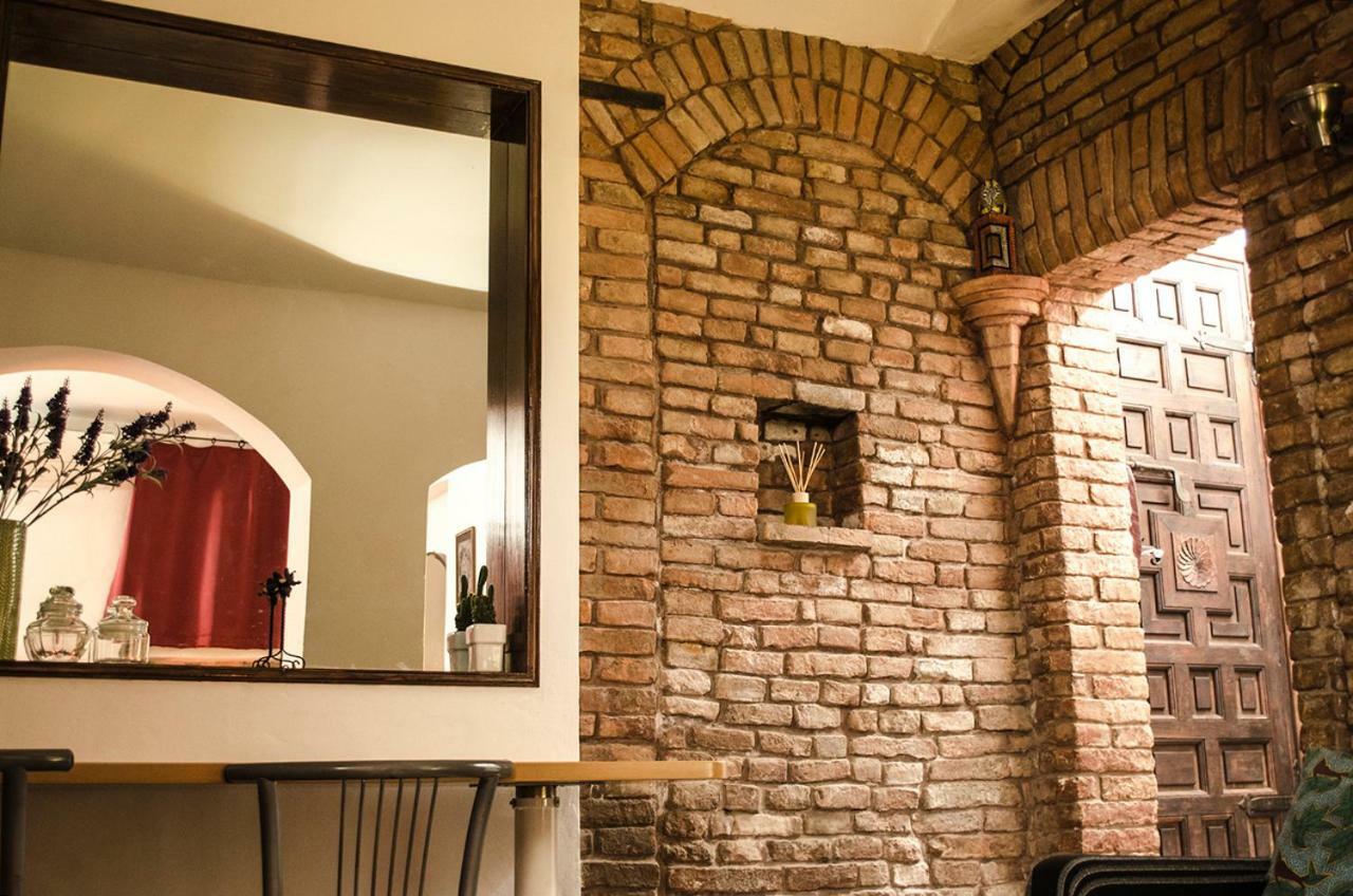 Medieval Central Apartment Болонья Екстер'єр фото